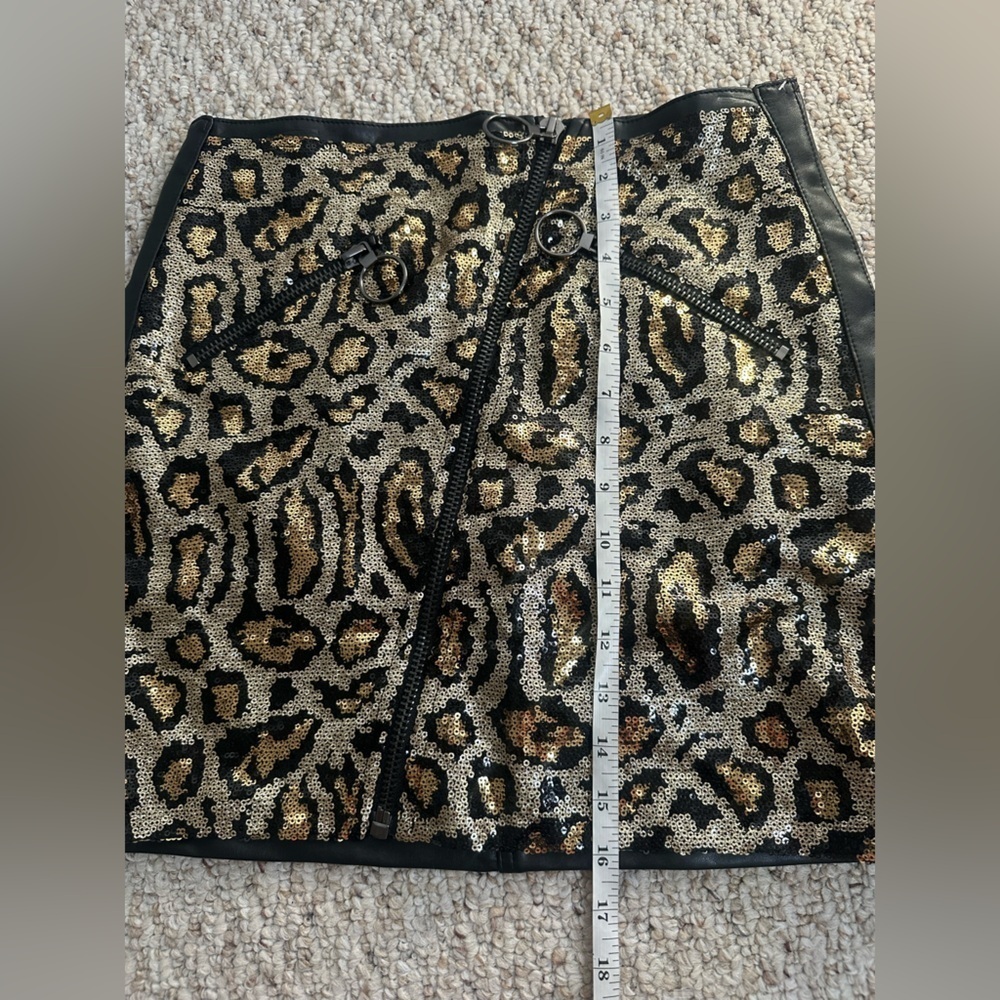 Wild Honey Gold and Black Sequin Mini Skirt size M - Picture 4 of 6